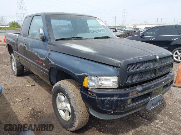 1997 Dodge 1500 with VIN 3B7HF13Z9VG722815, listed as a IAAI auction lot 42063680 with 205,120 mi miles. Bid and sale history available at carsss.com. Image 1.