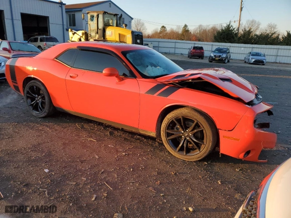 2018 Dodge Challenger SXT with VIN 2C3CDZAG0JH219348, listed as a Copart auction lot 82741134 with 70,715 mi miles and Salvage Title. Bid and sale history available at carsss.com. Image 4.