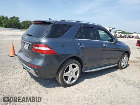 2013 Mercedes-Benz M 550 z VIN 4JGDA7DB8DA156494, wystawiony jako Copart lot #61988185 z przebiegiem 169 029 mil mil oraz Czysty tytuł • Clean title. Historia ofert i sprzedaży dostępna na DreamBid. Obrazek 3.