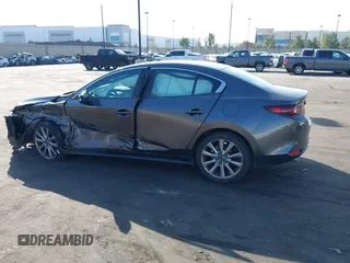 2019 Mazda 3 w/Select with VIN 3MZBPAAL1KM105498, listed as a IAAI auction lot 41601386 with 113,203 mi miles. Bid and sale history available at carsss.com. Image 15.