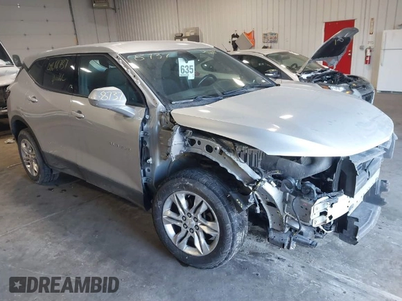 2019 Chevrolet Blazer z VIN 3GNKBBRA0KS683038, wystawiony jako IAAI lot #41618737 z przebiegiem 104 982 mil mil oraz . Historia ofert i sprzedaży dostępna na DreamBid. Obrazek 1.