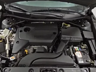 2016 Nissan Altima SV z VIN 1N4AL3AP5GC184911, wystawiony jako Copart lot #80853175 z przebiegiem 61 581 mil mil oraz Czysty tytuł • Clean title. Historia ofert i sprzedaży dostępna na DreamBid. Obrazek 14.