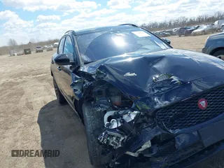 2020 Jaguar E-Pace R-Dynamic SE with VIN SADFL2GX3L1Z91231, listed as a IAAI auction lot 41889819 with 49,146 mi miles and . Bid and sale history available at DreamBid. Image 6.