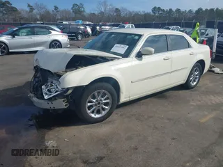 2008 Chrysler 300 Limited with VIN 2C3KA33G98H172006, listed as a IAAI auction lot 41445953 with 183,451 mi miles and . Bid and sale history available at DreamBid. Image 17.