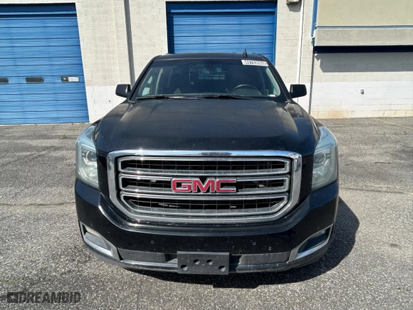 2016 GMC Yukon XL SLE with VIN 1GKS2FKC3GR123539, listed as a Copart auction lot 49763965 with 367,015 mi miles and Clean Title. Bid and sale history available at carsss.com. Image 5.