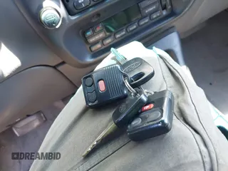 1999 Ford Explorer XLT с VIN 1FMDU34E2XUA07544, выставлен на аукционе IAAI как лот 42211210 с пробегом 156 786 миль миль и . История ставок и продаж доступна на DreamBid. Изображение 11.