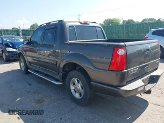 2005 Ford Explorer Sport Trac XLS с VIN 1FMDU77K15UB45307, выставлен на аукционе IAAI как лот 42720437 с пробегом 187 745 миль миль и . История ставок и продаж доступна на DreamBid. Изображение 3.