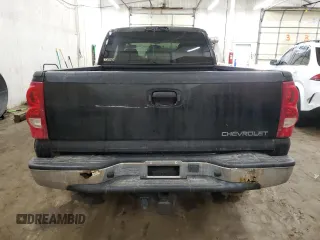 2004 Chevrolet Silverado 1500 with VIN 1GCEK19T54E367178, listed as a Copart auction lot 46606255 with 187,718 mi miles and Salvage Title. Bid and sale history available at DreamBid. Image 6.