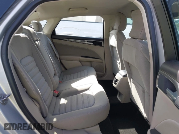 2019 Ford Fusion SE with VIN 3FA6P0HD4KR219338, listed as a IAAI auction lot 41856817 with 82,385 mi miles and . Bid and sale history available at carsss.com. Image 8.