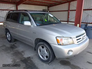 2005 Toyota Highlander with VIN JTEDP21AX50077168, listed as a IAAI auction lot 41885811 with 193,520 mi miles. Bid and sale history available at carsss.com. Image 1.