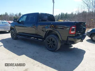 2022 Ram 2500 Laramie z VIN 3C6UR5FL0NG104956, wystawiony jako IAAI lot #41936160 z przebiegiem 57 188 mil mil oraz . Historia ofert i sprzedaży dostępna na DreamBid. Obrazek 3.