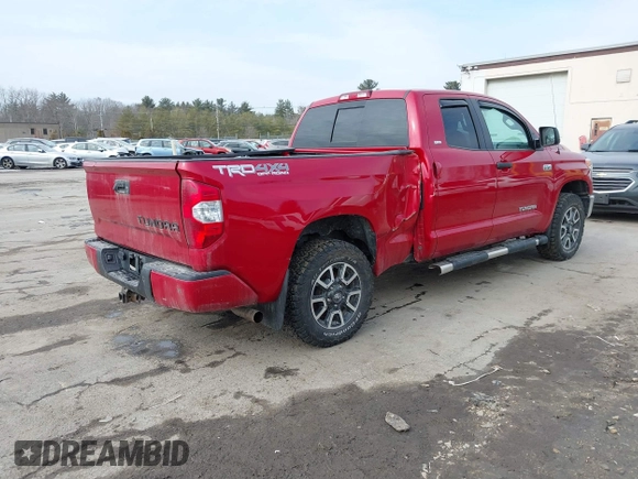2017 Toyota Tundra SR z VIN 5TFUY5F14HX666949, wystawiony jako IAAI lot #41685402 z przebiegiem 108 628 mil mil oraz . Historia ofert i sprzedaży dostępna na DreamBid. Obrazek 4.