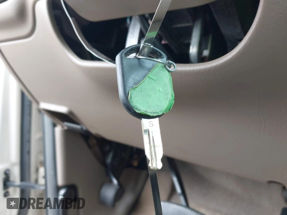 2005 Ford Explorer z VIN 1FMDU75K75ZA57352, wystawiony jako IAAI lot #42134980 z przebiegiem Nie podano mil oraz . Historia ofert i sprzedaży dostępna na DreamBid. Obrazek 11.