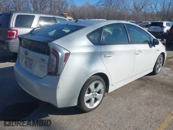 2013 Toyota Prius One with VIN JTDKN3DU9D5596078, listed as a IAAI auction lot 41605101 with 183,041 mi miles. Bid and sale history available at carsss.com. Image 4.