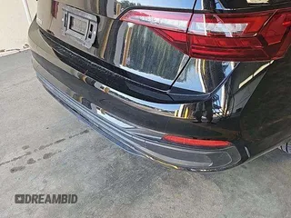 2024 Volkswagen Jetta S z VIN 3VW5M7BUXRM054755, wystawiony jako IAAI lot #42808965 z przebiegiem 23 995 mil mil oraz . Historia ofert i sprzedaży dostępna na DreamBid. Obrazek 10.