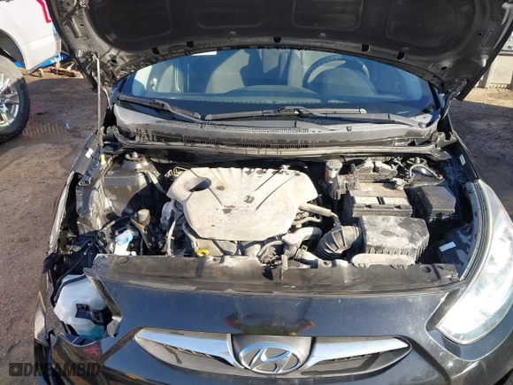 2013 Hyundai Accent GL with VIN KMHCT5AE6DU128989, listed as a IAAI auction lot 41744428 with 92,102 mi miles. Bid and sale history available at carsss.com. Image 10.