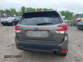 2020 Subaru Forester Premium with VIN JF2SKAJC2LH608689, listed as a IAAI auction lot 42251401 with 32,501 mi miles and . Bid and sale history available at DreamBid. Image 16.