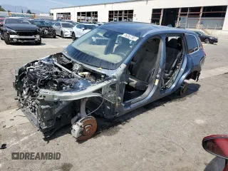 2024 Volvo XC90 Plus Bright Theme z VIN YV4L12PE2R1178827, wystawiony jako Copart lot #57970915 z przebiegiem Nie podano mil oraz Czysty tytuł • Clean title. Historia ofert i sprzedaży dostępna na DreamBid. Obrazek 1.