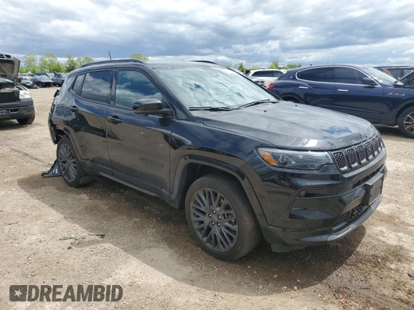 2023 Jeep Compass (RED) Edition z VIN 3C4NJDCNXPT543256, wystawiony jako Copart lot #57325345 z przebiegiem 21 195 mil mil oraz Szkoda całkowita • Salvage title. Historia ofert i sprzedaży dostępna na DreamBid. Obrazek 4.