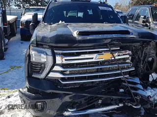 2024 Chevrolet Silverado 3500HD High Country with VIN 1GC4YVEY8RF110830, listed as a Copart auction lot 42231295 with 94,035 mi miles and Salvage title. Bid and sale history available at DreamBid. Image 10.