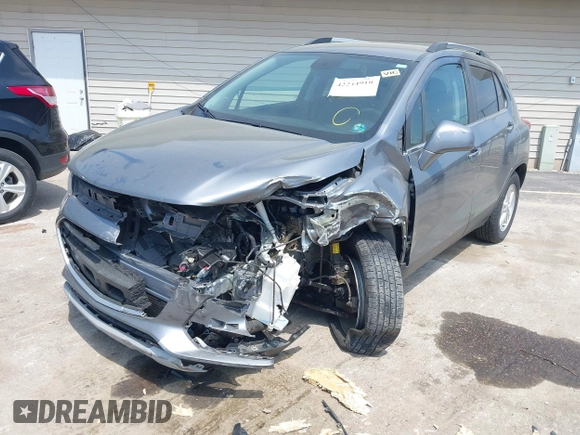 2020 Chevrolet Trax LT with VIN 3GNCJPSBXLL275553, listed as a IAAI auction lot 42244910 with 79,130 mi miles and . Bid and sale history available at DreamBid. Image 6.
