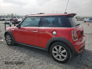 2009 MINI Hardtop S with VIN WMWMF73569TW82889, listed as a Copart auction lot 55630165 with 128,360 mi miles and Clean Title. Bid and sale history available at DreamBid. Image 2.