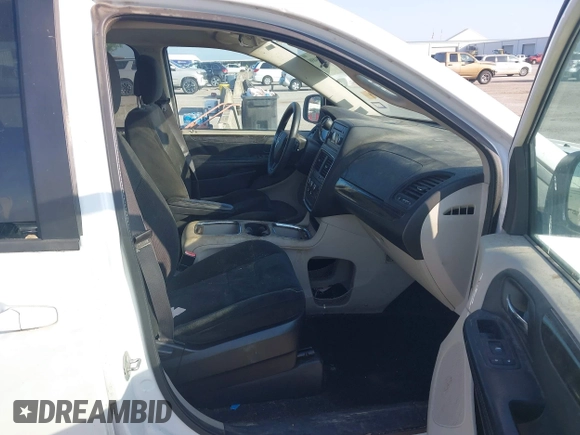 2016 Dodge Grand Caravan SXT with VIN 2C4RDGCG6GR204783, listed as a IAAI auction lot 42094898 with 132,454 mi miles. Bid and sale history available at carsss.com. Image 5.