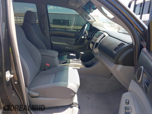 2006 Toyota Tacoma with VIN 5TELU42N26Z271569, listed as a IAAI auction lot 42671914 with 123,344 mi miles and . Bid and sale history available at DreamBid. Image 5.