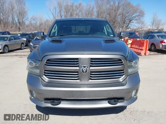2013 Ram 1500 Sport z VIN 1C6RR7HT2DS530587, wystawiony jako IAAI lot #41742569 z przebiegiem 152 193 mil mil oraz . Historia ofert i sprzedaży dostępna na DreamBid. Obrazek 13.