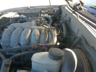2003 Toyota Tacoma с VIN 5TEWN72N93Z240214, выставлен на аукционе IAAI как лот 43393484 с пробегом 318 437 миль миль и . История ставок и продаж доступна на DreamBid. Изображение 19.