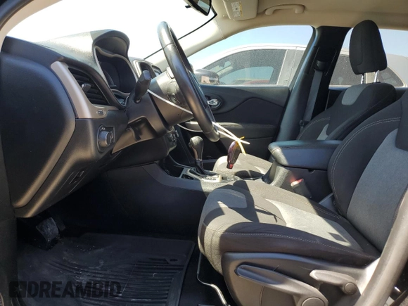 2017 Jeep Cherokee Sport с VIN 1C4PJLAS6HW654863, выставлен на аукционе Copart как лот 65131704 с пробегом 55 470 миль миль и Чистый • Clean title. История ставок и продаж доступна на DreamBid. Изображение 7.
