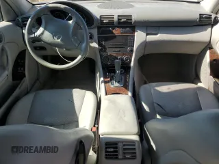 2005 Mercedes-Benz C 240 with VIN WDBRF81JX5F645284, listed as a Copart auction lot 55443325 with 133,627 mi miles and Salvage Title. Bid and sale history available at DreamBid. Image 8.