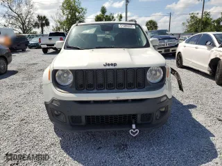 2017 Jeep Renegade Latitude with VIN ZACCJABB6HPF10082, listed as a Copart auction lot 51586095 with 142,601 mi miles and Salvage Title. Bid and sale history available at carsss.com. Image 5.