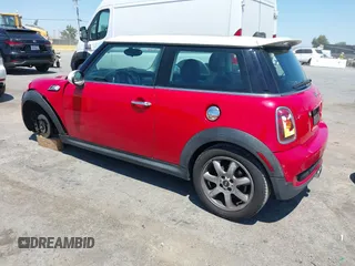 2009 MINI Hardtop S with VIN WMWMF73529TW84638, listed as a IAAI auction lot 42565544 with 60,721 mi miles and . Bid and sale history available at DreamBid. Image 3.