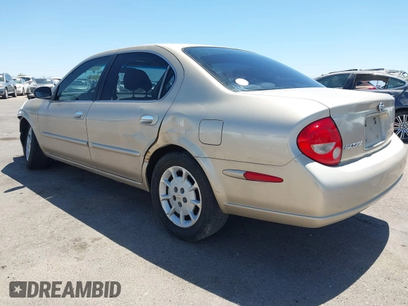 2000 Nissan Maxima GXE z VIN JN1CA31D0YT739248, wystawiony jako IAAI lot #42089086 z przebiegiem 140 979 mil mil oraz . Historia ofert i sprzedaży dostępna na DreamBid. Obrazek 3.