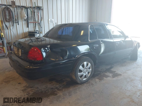 2004 Ford Police Interceptor Base w/3.27 Axle with VIN 2FAFP71W54X106510, listed as a IAAI auction lot 42596201 with 183,680 mi miles and . Bid and sale history available at DreamBid. Image 4.