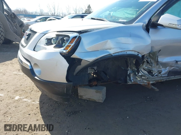 2011 GMC Acadia SLT1 with VIN 1GKKRRED6BJ208108, listed as a IAAI auction lot 41757852 with 114,157 mi miles. Bid and sale history available at carsss.com. Image 6.