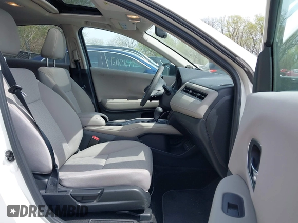 2016 Honda HR-V EX with VIN 3CZRU5H5XGM734347, listed as a IAAI auction lot 42004695 with 103,422 mi miles. Bid and sale history available at carsss.com. Image 5.