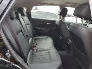 2017 Infiniti QX50 z VIN JN1BJ0RRXHM404924, wystawiony jako Copart lot #49245745 z przebiegiem 77 149 mil mil oraz Szkoda całkowita • Salvage title. Historia ofert i sprzedaży dostępna na DreamBid. Obrazek 11.