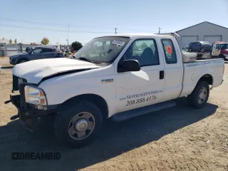 2005 Ford Super Duty F-250 XL with VIN 1FTNX20515EC46784, listed as a Copart auction lot 73200624 with 156,936 mi miles and Salvage Title. Bid and sale history available at carsss.com. Image 1.