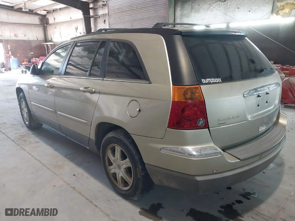 2006 Chrysler Pacifica Touring with VIN 2A8GM68436R622418, listed as a IAAI auction lot 41333744 with 147,104 mi miles. Bid and sale history available at carsss.com. Image 3.