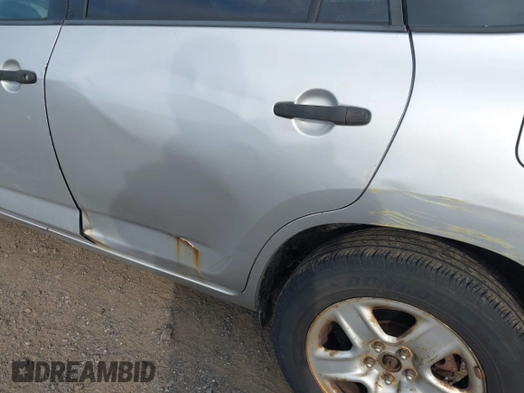 2007 Toyota RAV4 with VIN JTMBD33V675063719, listed as a IAAI auction lot 41911407 with 170,217 mi miles. Bid and sale history available at carsss.com. Image 6.