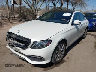2019 Mercedes-Benz E-Class E 300 with VIN WDDZF4JBXKA597397, listed as a IAAI auction lot 41724672 with 99,258 mi miles. Bid and sale history available at carsss.com. Image 17.