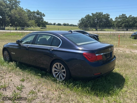 2012 BMW 7 Series 750Li xDrive with VIN WBAKC8C59CC437999, listed as a Copart auction lot 53728665 with 145,420 mi miles and Clean Title. Bid and sale history available at carsss.com. Image 3.