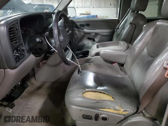 2006 Chevrolet Suburban LS with VIN 1GNFK16Z66J129399, listed as a Copart auction lot 86825424 with 266,164 mi miles and Salvage Title. Bid and sale history available at carsss.com. Image 7.