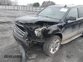2016 GMC Yukon SLT with VIN 1GKS1BKC9GR480199, listed as a IAAI auction lot 41352032 with 146,716 mi miles. Bid and sale history available at carsss.com. Image 6.