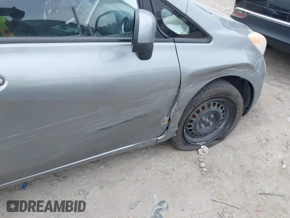 2014 Nissan Note S with VIN 3N1CE2CP1EL362936, listed as a IAAI auction lot 42187201 with 223,981 mi miles and . Bid and sale history available at DreamBid. Image 6.