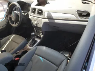 2018 Audi Q3 Premium Plus z VIN WA1JCCFS6JR007404, wystawiony jako Copart lot #45345785 z przebiegiem Nie podano mil oraz Szkoda całkowita • Salvage title. Historia ofert i sprzedaży dostępna na DreamBid. Obrazek 8.