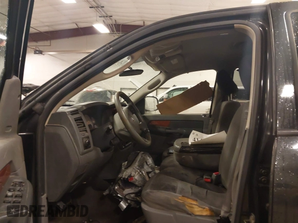 2006 Dodge 1500 SLT with VIN 1D7HU18N56S548849, listed as a IAAI auction lot 41480173 with Not Provided miles and . Bid and sale history available at DreamBid. Image 5.