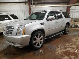 2011 Cadillac Escalade ESV Luxury z VIN 1GYS4HEF2BR344981, wystawiony jako Copart lot #87521245 z przebiegiem 189 483 mil mil oraz Czysty tytuł • Clean title. Historia ofert i sprzedaży dostępna na DreamBid. Obrazek 1.